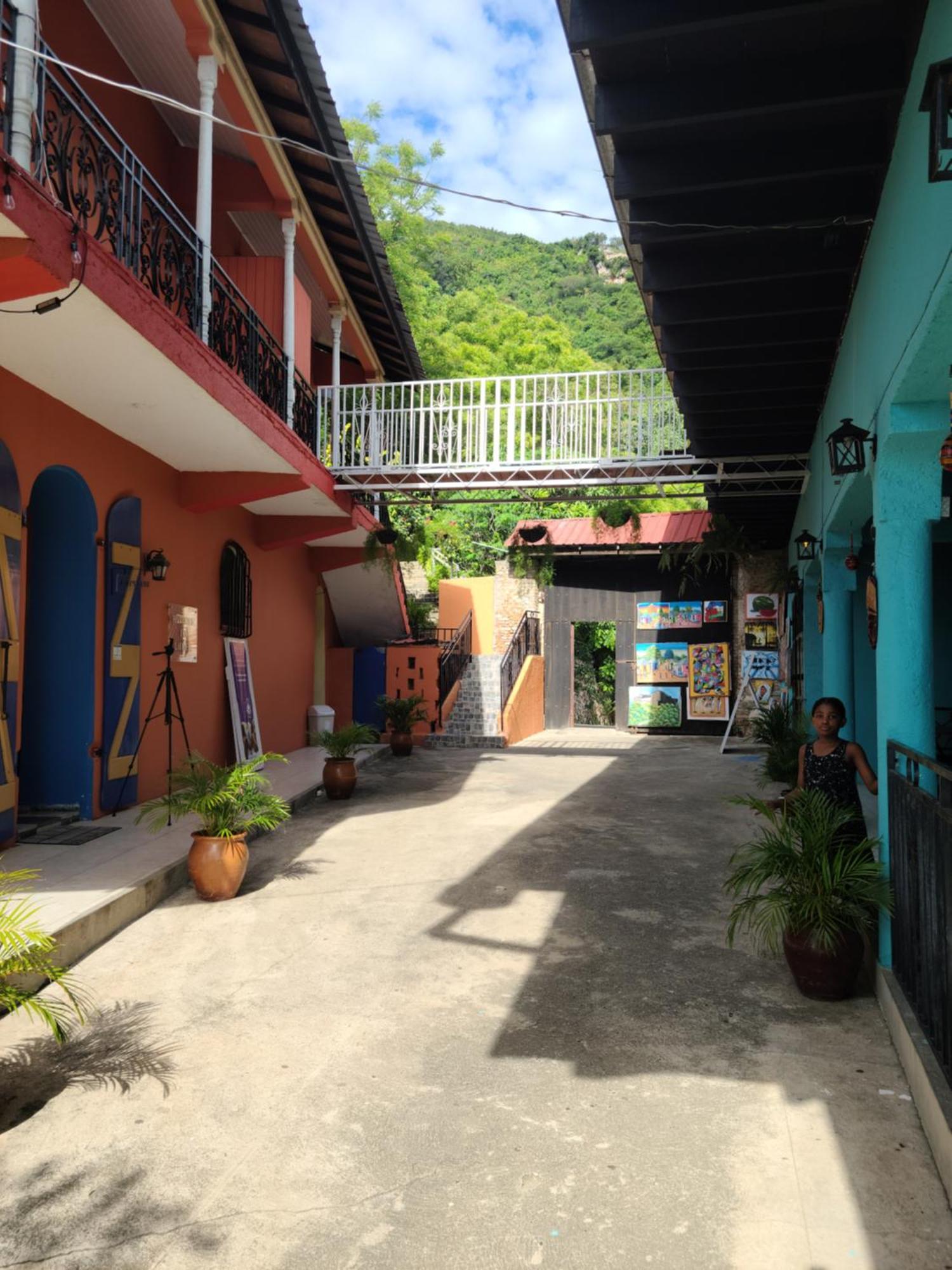 Hotel Habitation Des Lauriers Cap-Haïtien Exterior foto